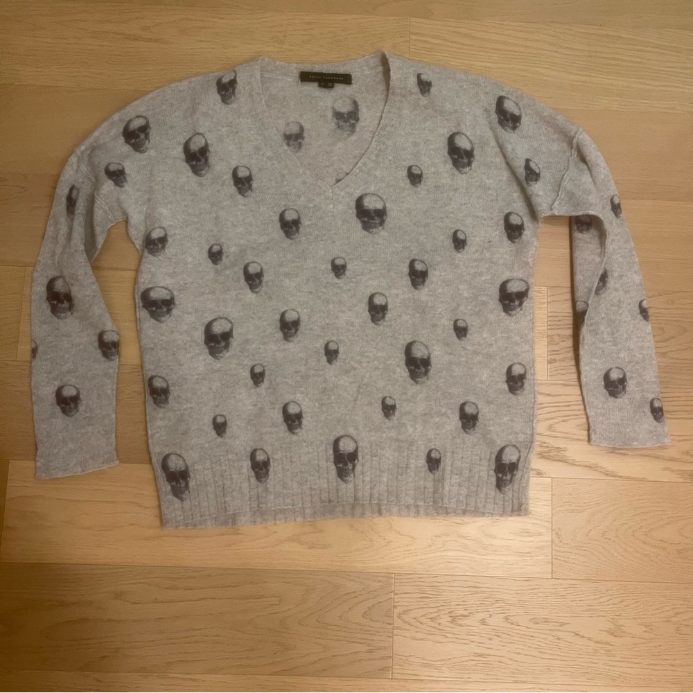 Skull Cashmere V Neck Sweater
